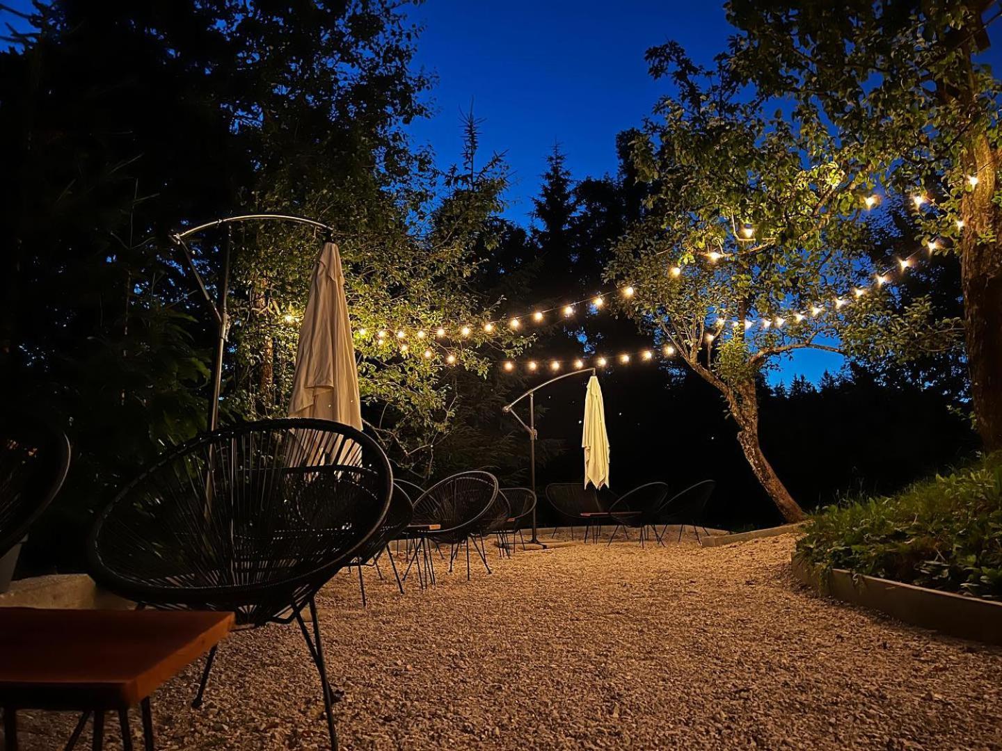 T'Glamp Bee House 호텔 Rovte 외부 사진